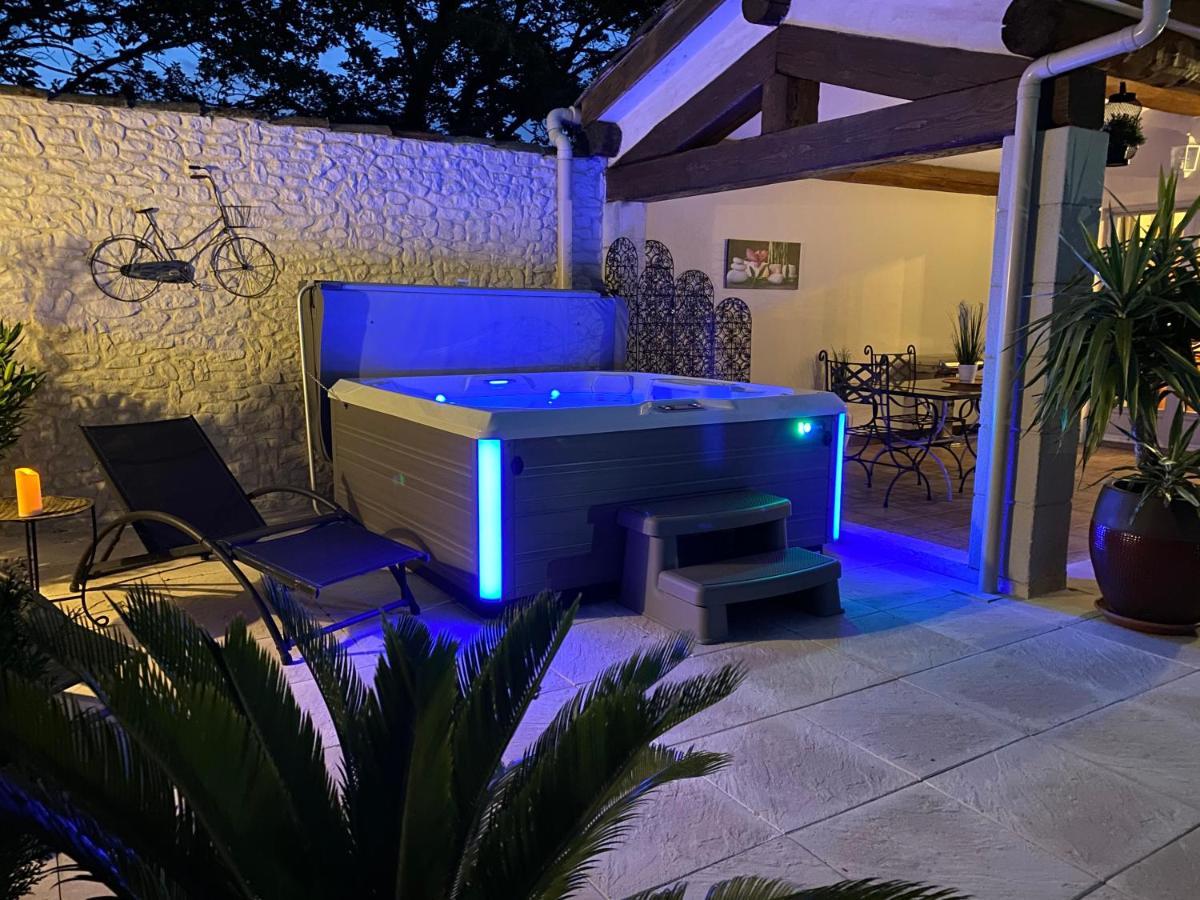 Mas Beau Soleil & Spa Cottages De Charme Avec Jacuzzi&Jardin Prives Saint-Remy-de-Provence Luaran gambar