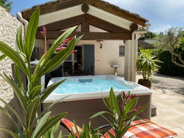 Mas Beau Soleil & Spa Cottages De Charme Avec Jacuzzi&Jardin Prives Saint-Remy-de-Provence Luaran gambar